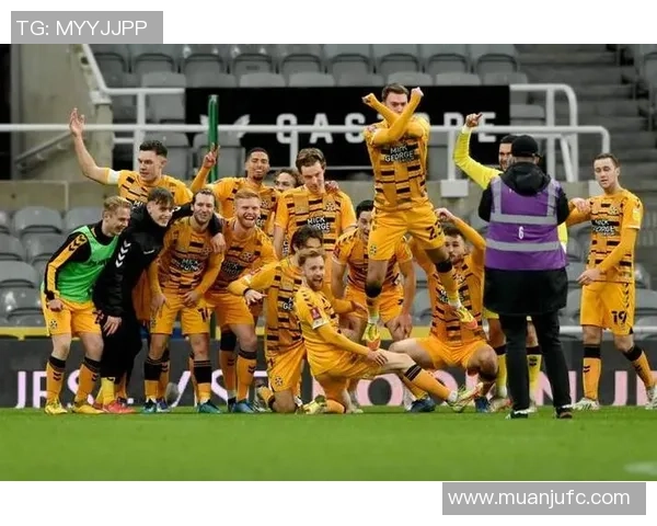 卢顿主场迎战绍森德联期待精彩对决与激烈竞争