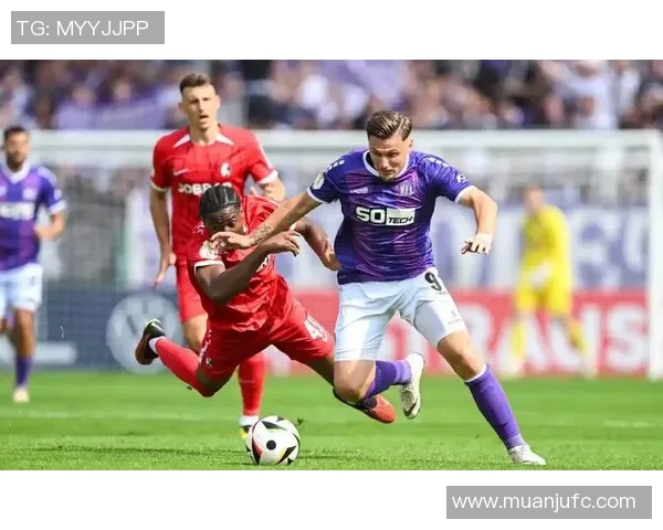 坎布尔与乌得勒支青年对决结果揭晓比赛精彩瞬间回顾